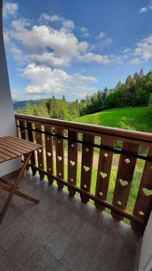 Apartmán Healing Farm Gorenja Vas  Exteriér fotografie